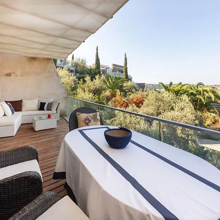 Regal With Shared Pool Near Beach In Bodrum Hotel 3*